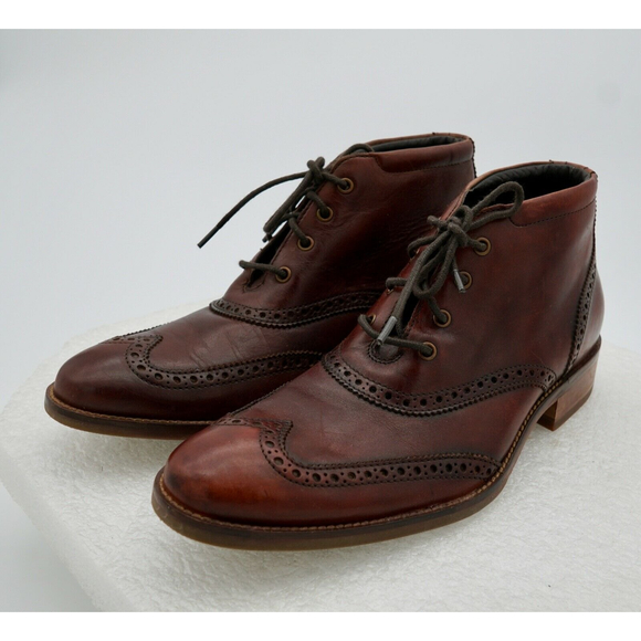 Cole Haan Liam Chukka II WingtipLeather Ankle Boots Brown Brogue C11053 sz8M